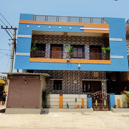 Balaji Homestay 亨比 外观 照片